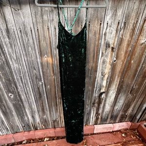 FP St Patty’s Day 💚🍀Green velvet dress L